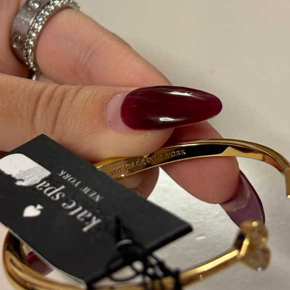 NWT Kate Spade Saturday rock solid stone heart hinge cuff bracelet - Picture 4 of 4
